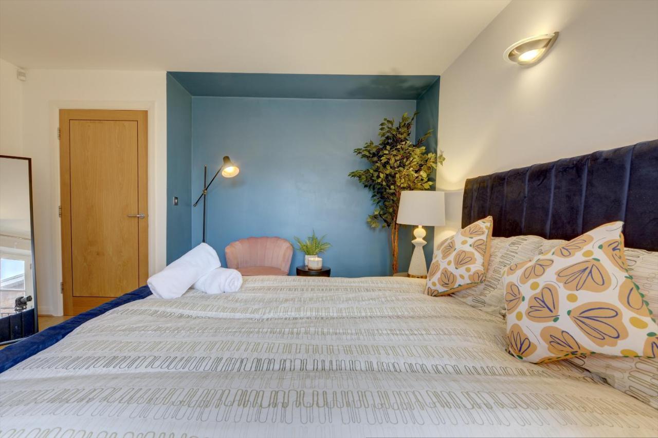City Centre, 2 Bedroom, Secured Parking, 3 King Bed, Wifi Sleep 6 Guest Comfortable On Three King Size Beds, Jewellery Quarter , Birmingham City Centre , Allocated Secured Parking Luaran gambar
