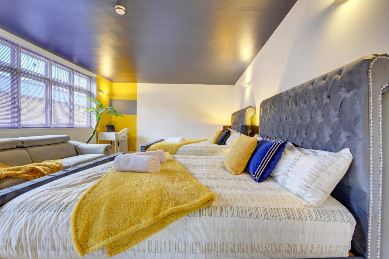 City Centre, 2 Bedroom, Secured Parking, 3 King Bed, Wifi Sleep 6 Guest Comfortable On Three King Size Beds, Jewellery Quarter , Birmingham City Centre , Allocated Secured Parking Luaran gambar