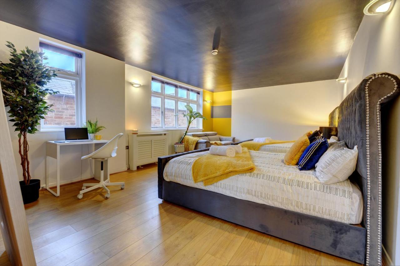 City Centre, 2 Bedroom, Secured Parking, 3 King Bed, Wifi Sleep 6 Guest Comfortable On Three King Size Beds, Jewellery Quarter , Birmingham City Centre , Allocated Secured Parking Luaran gambar