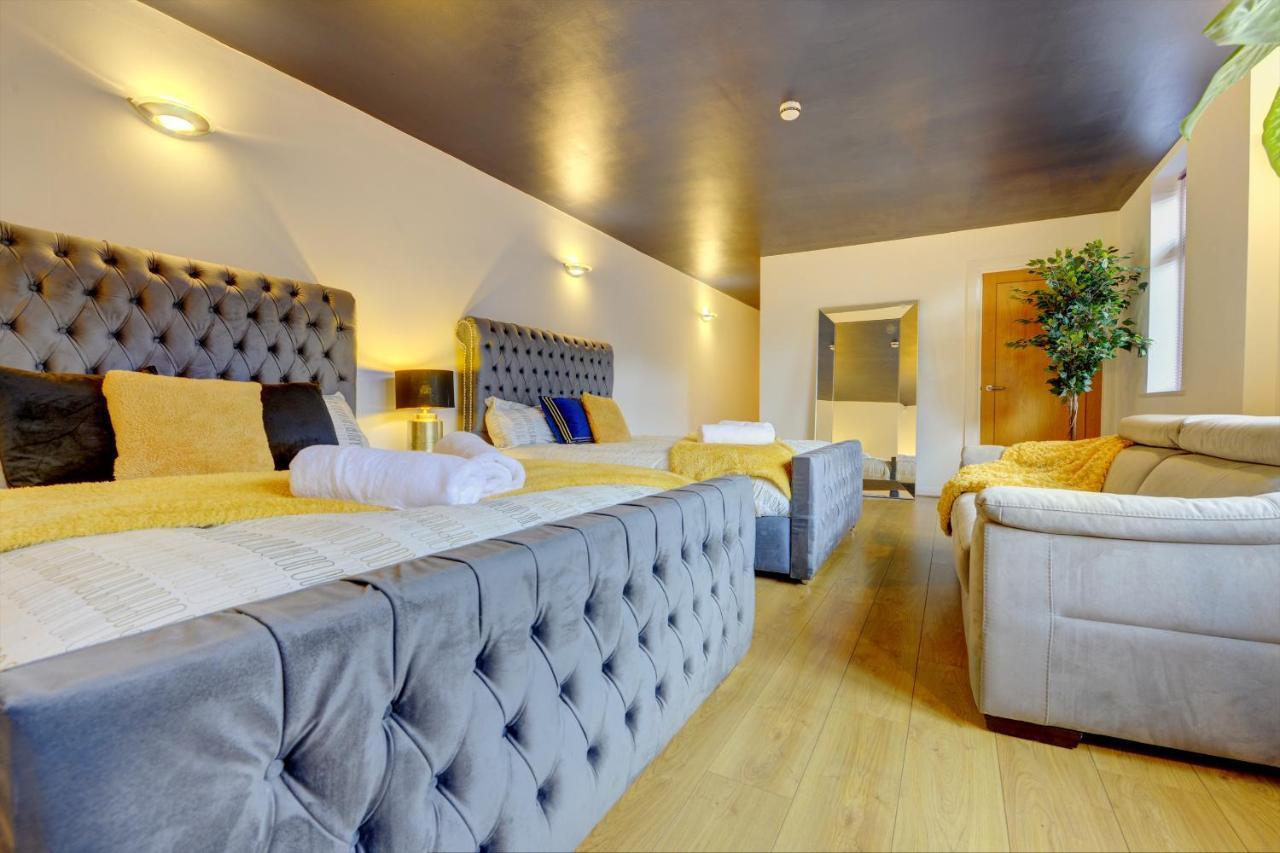 City Centre, 2 Bedroom, Secured Parking, 3 King Bed, Wifi Sleep 6 Guest Comfortable On Three King Size Beds, Jewellery Quarter , Birmingham City Centre , Allocated Secured Parking Luaran gambar