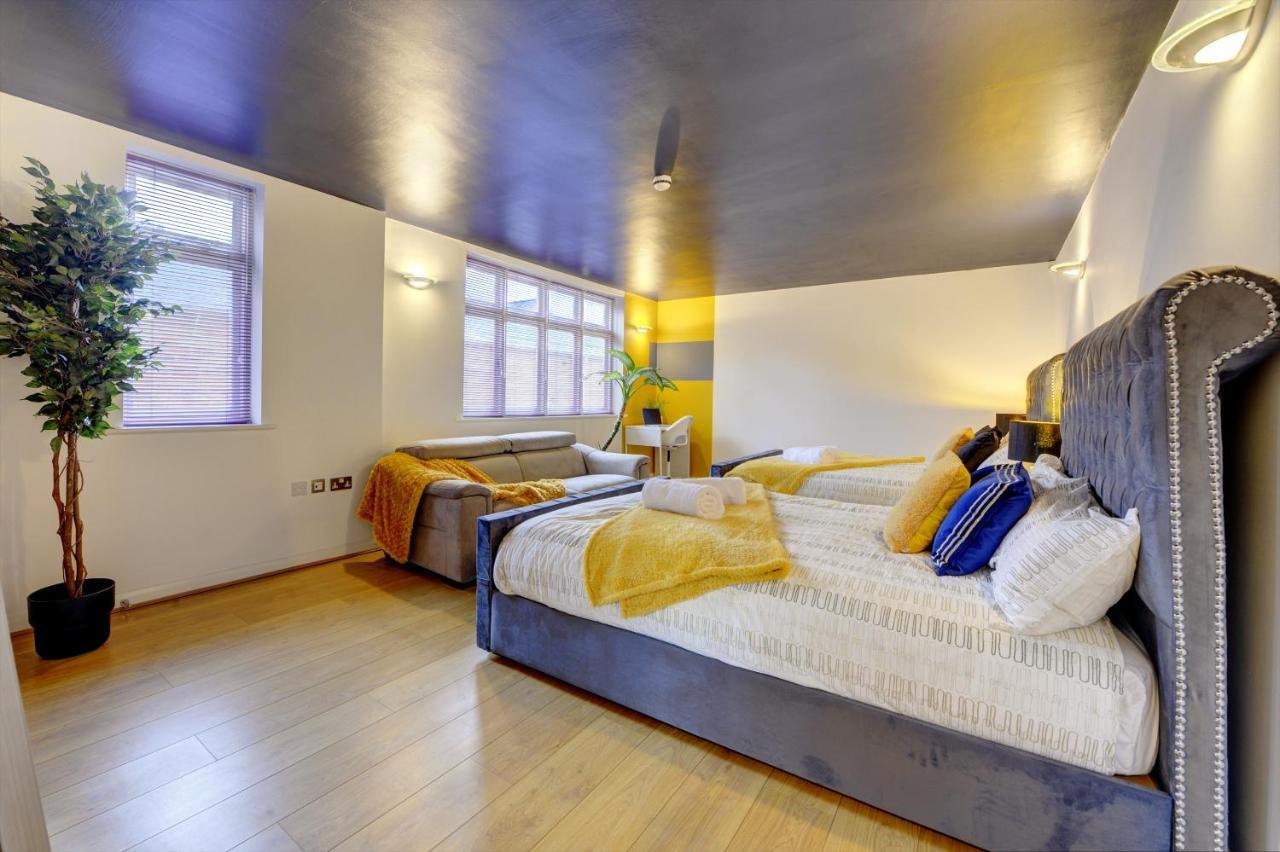 City Centre, 2 Bedroom, Secured Parking, 3 King Bed, Wifi Sleep 6 Guest Comfortable On Three King Size Beds, Jewellery Quarter , Birmingham City Centre , Allocated Secured Parking Luaran gambar