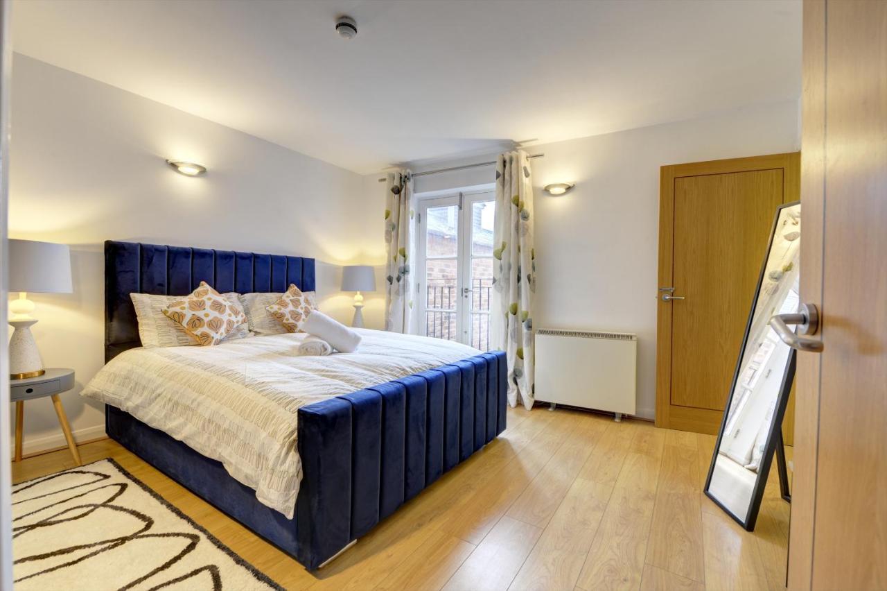City Centre, 2 Bedroom, Secured Parking, 3 King Bed, Wifi Sleep 6 Guest Comfortable On Three King Size Beds, Jewellery Quarter , Birmingham City Centre , Allocated Secured Parking Luaran gambar