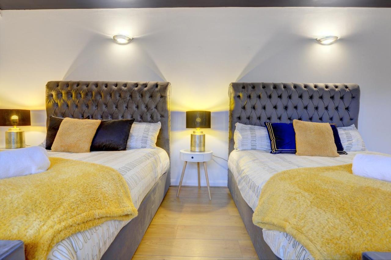 City Centre, 2 Bedroom, Secured Parking, 3 King Bed, Wifi Sleep 6 Guest Comfortable On Three King Size Beds, Jewellery Quarter , Birmingham City Centre , Allocated Secured Parking Luaran gambar