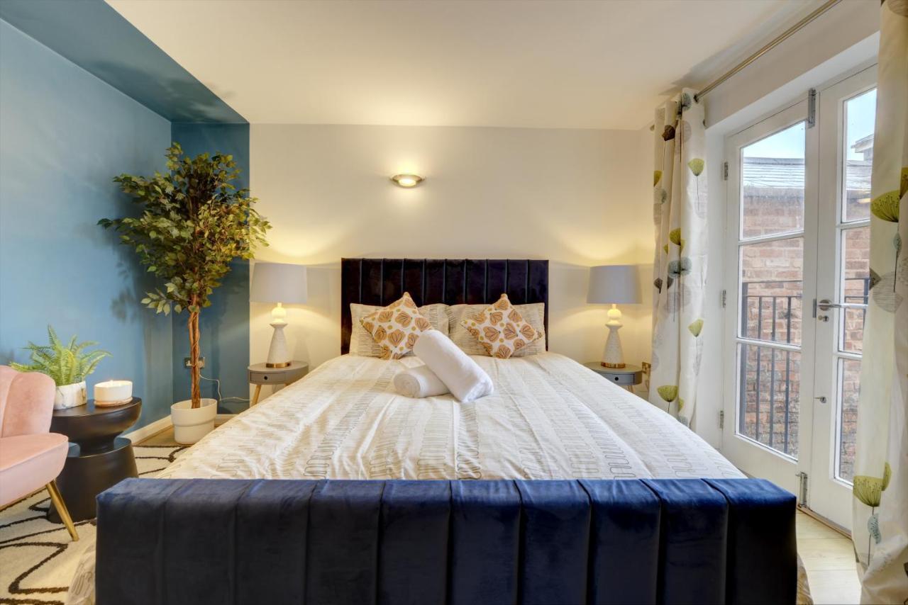 City Centre, 2 Bedroom, Secured Parking, 3 King Bed, Wifi Sleep 6 Guest Comfortable On Three King Size Beds, Jewellery Quarter , Birmingham City Centre , Allocated Secured Parking Luaran gambar
