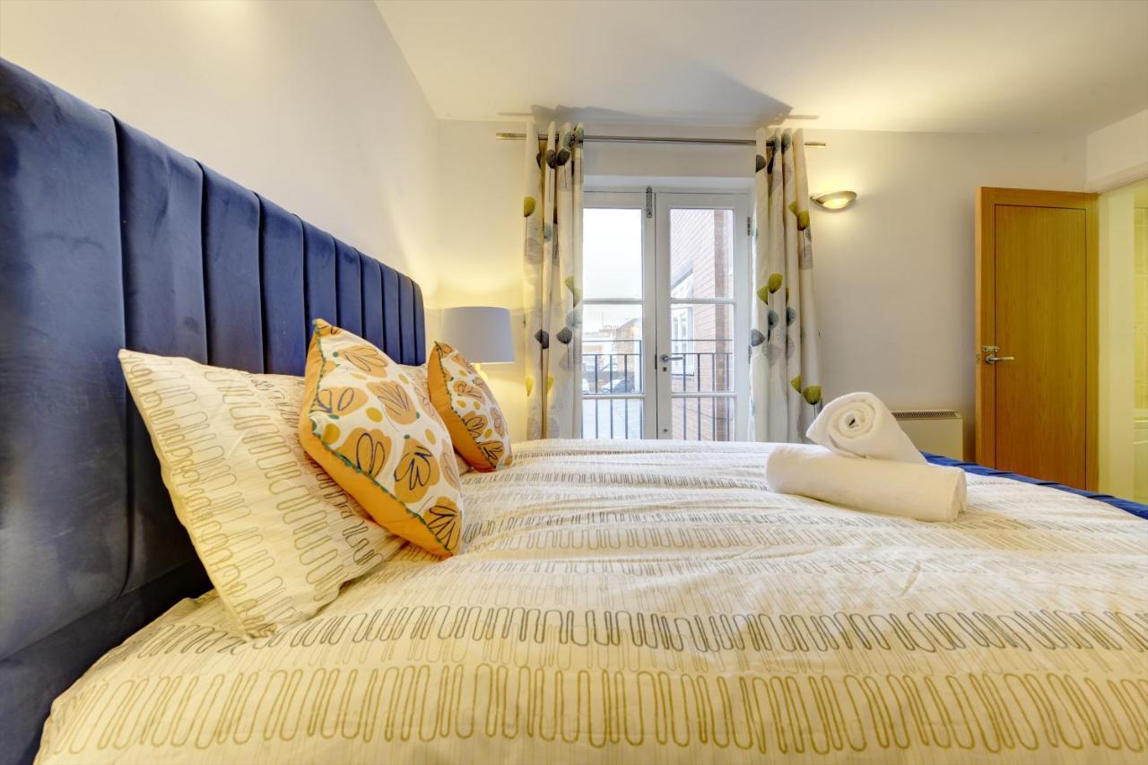 City Centre, 2 Bedroom, Secured Parking, 3 King Bed, Wifi Sleep 6 Guest Comfortable On Three King Size Beds, Jewellery Quarter , Birmingham City Centre , Allocated Secured Parking Luaran gambar