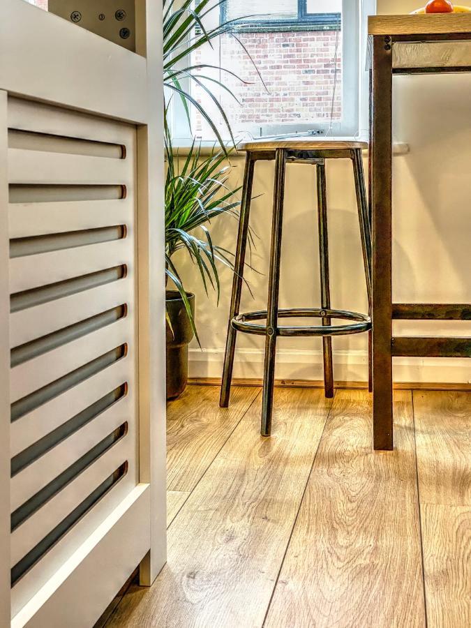 City Centre, 2 Bedroom, Secured Parking, 3 King Bed, Wifi Sleep 6 Guest Comfortable On Three King Size Beds, Jewellery Quarter , Birmingham City Centre , Allocated Secured Parking Luaran gambar